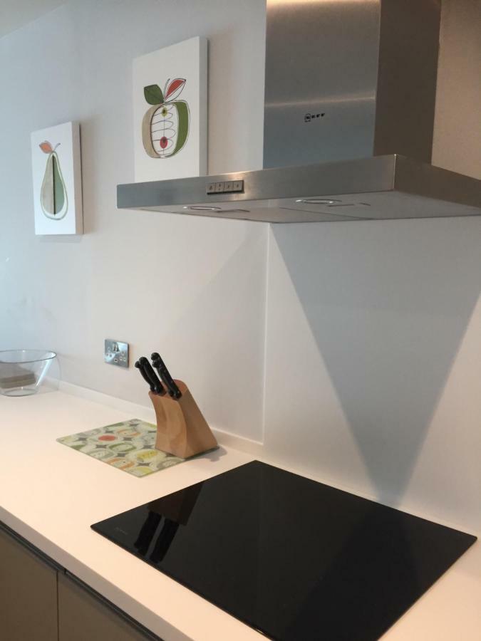 Saltwater Suites At Fistral Ньюки Экстерьер фото