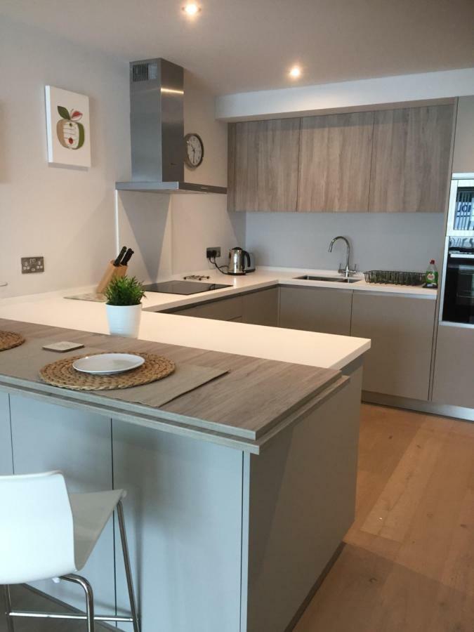 Saltwater Suites At Fistral Ньюки Экстерьер фото