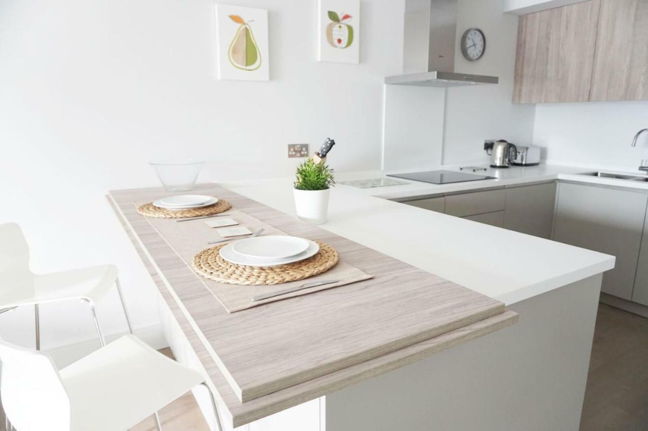 Saltwater Suites At Fistral Ньюки Экстерьер фото
